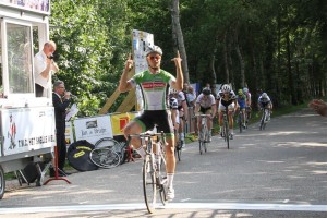Marco Brus spurtte vorig jaar naar de zege in Haghorst.