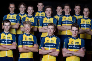 Het wielerteam Join-S De Rijke. (Bas Fotografie)