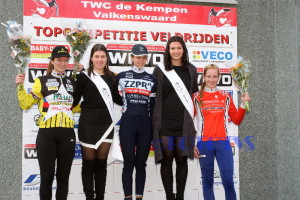 02,po,jun,dames,1