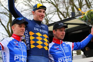 20 maart 2016  Houtse linies 2016 003