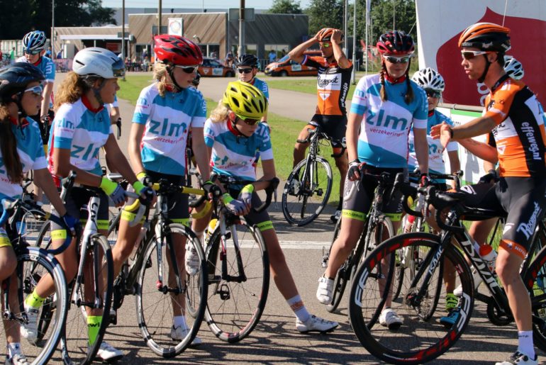 Geslaagde clinic ZLM Verzekeringen en Team Roompot