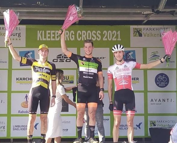 Veldritzege voor Stan Godrie