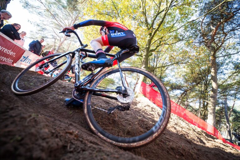 Brabantse renners behalen ereplaatsen in Amersfoort - Brabant Cycling